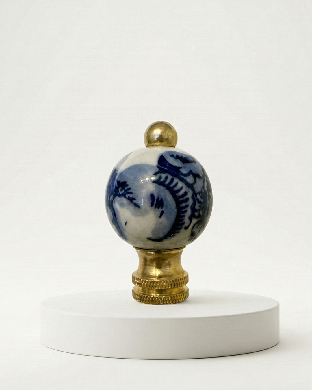 Chinoiserie Blue Easel Finial